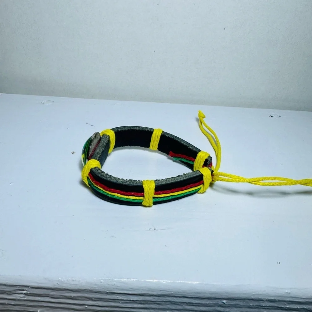 Handcrafted Rasta Bracelet with Leaf Emblem